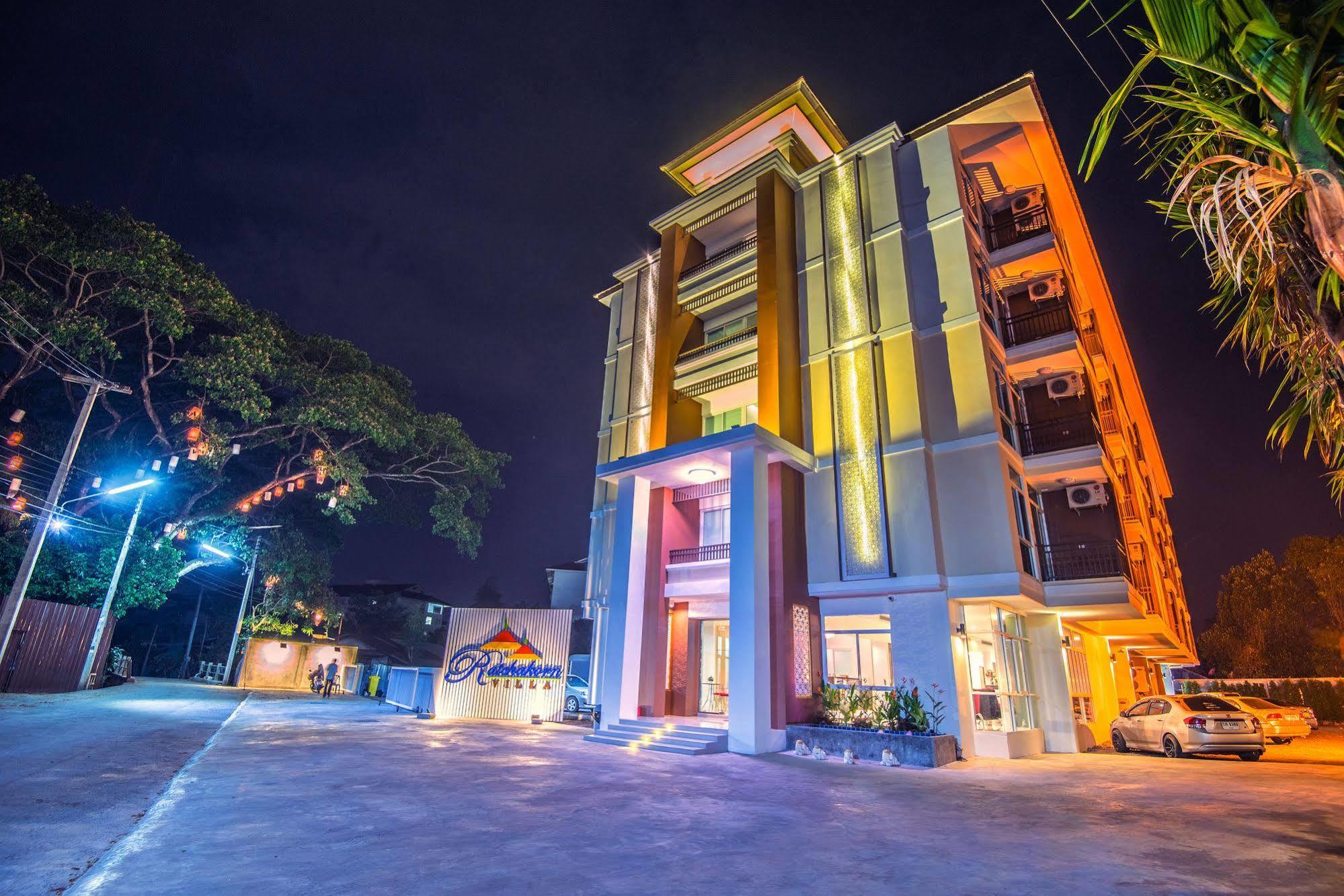 Herry Residence Чиангмай Экстерьер фото